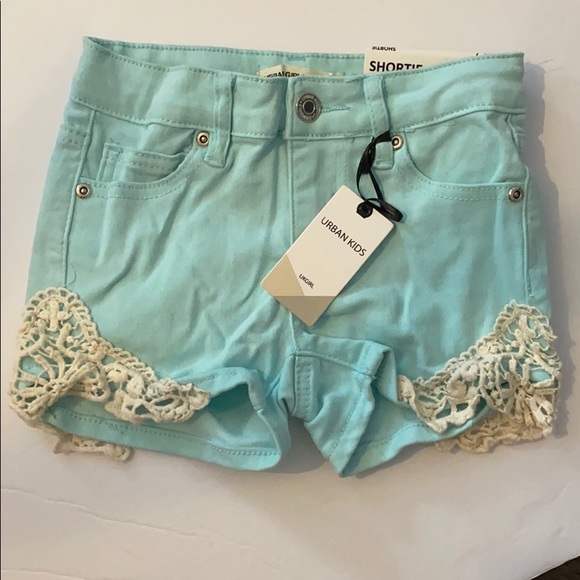 4 girls shorts for $30 (Urban Behavior& Justice) - Picture 4 of 4